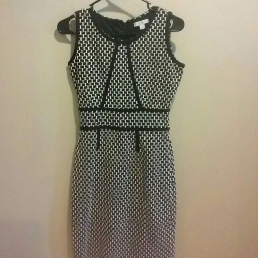 Mid length stretch business dress